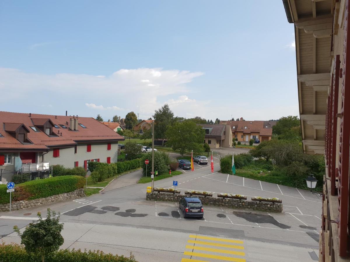 Auberge De Ballens Exterior foto